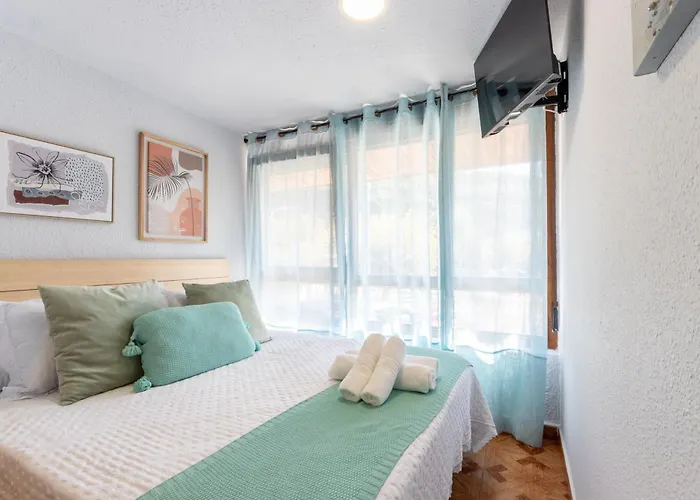 Guest house Emarooms Laredo