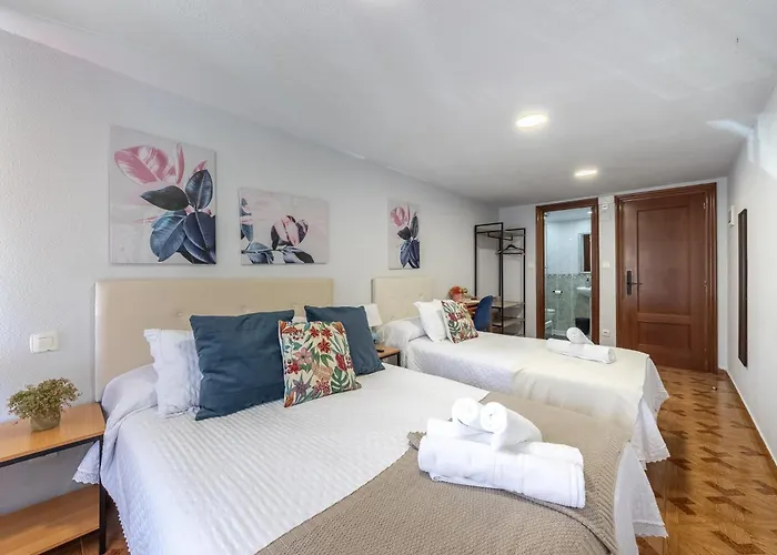 Guest house Emarooms