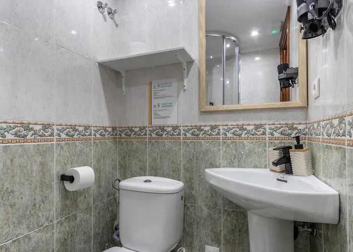 Guest house Emarooms Laredo