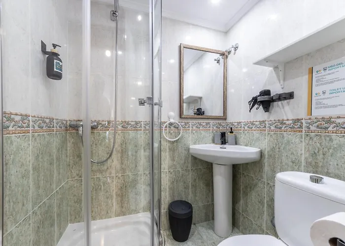 Guest house Emarooms Laredo