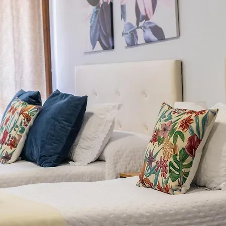 Penzion Emarooms Laredo