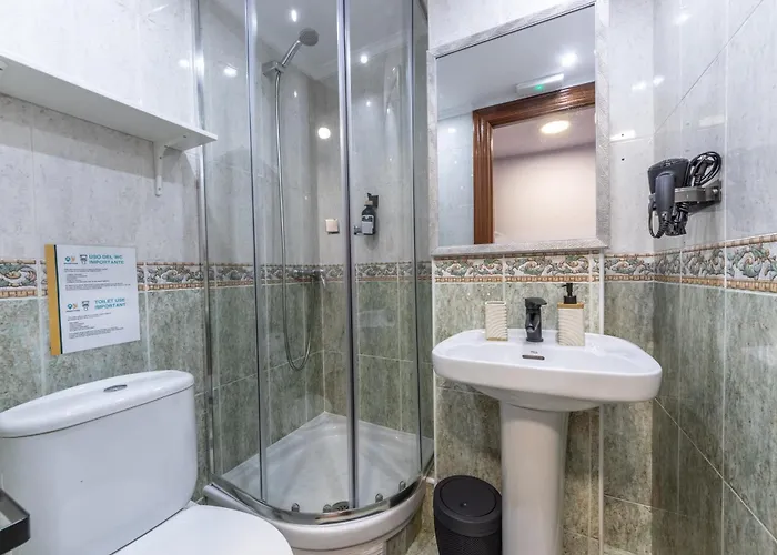 Pensionat Emarooms 3*